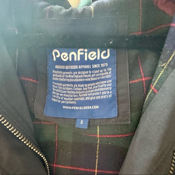 Penfield jacket - navy, size small, lined inside, waterproof - Picture 4 of 4